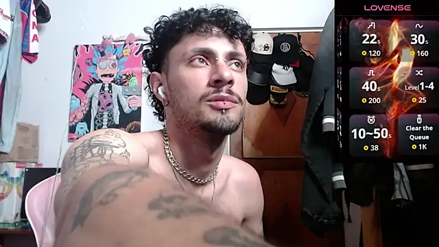 Snapshot of Apolo_S chatting on February 9, 2026, 11:47 pm Apolo S online show from February 9, 2026, 11:47 pm