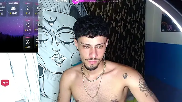 Snapshot of Apolo_S chatting on January 8, 2025, 5:37 am Apolo S online show from January 8, 2025, 5:37 am