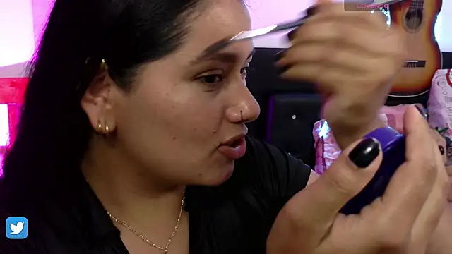 Snapshot of LauraRuiz1 chatting on September 8, 2025, 11:15 pm LauraRuiz1 online show from September 8, 2025, 11:15 pm