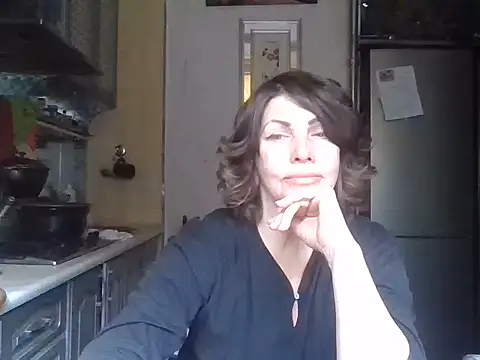 Baby-Matilda online show from October 17, 2025, 9:23 am