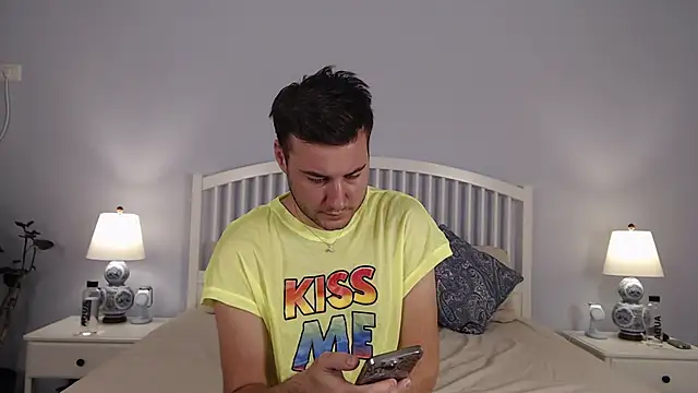 Snapshot of JustinMorrisX chatting on September 13, 2025, 9:09 am JustinMorrisX online show from September 13, 2025, 9:09 am