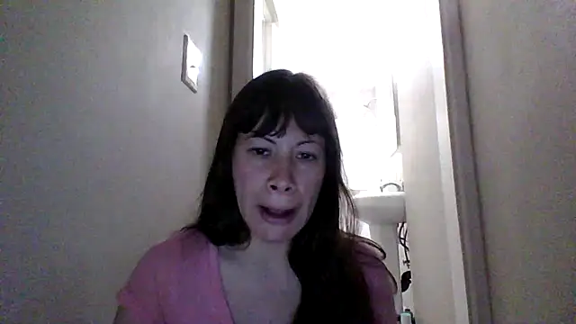 Snapshot of petitedoll29 chatting on October 29, 2025, 7:46 pm petitedoll29 online show from October 29, 2025, 7:46 pm