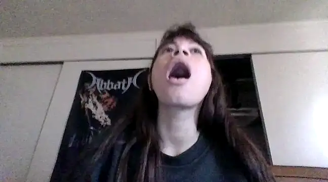 Snapshot of petitedoll29 chatting on December 1, 2024, 8:03 pm petitedoll29 online show from December 1, 2024, 8:03 pm