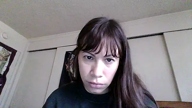 Snapshot of petitedoll29 chatting on December 8, 2024, 7:22 pm petitedoll29 online show from December 8, 2024, 7:22 pm