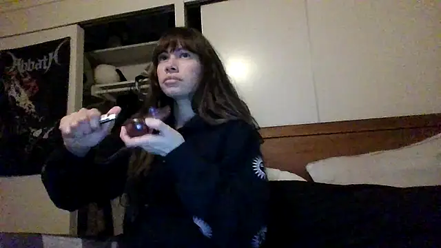 Snapshot of petitedoll29 chatting on December 23, 2024, 2:56 am petitedoll29 online show from December 23, 2024, 2:56 am