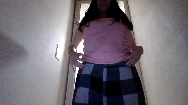 Snapshot of petitedoll29 chatting on November 5, 2025, 8:56 pm petitedoll29 online show from November 5, 2025, 8:56 pm