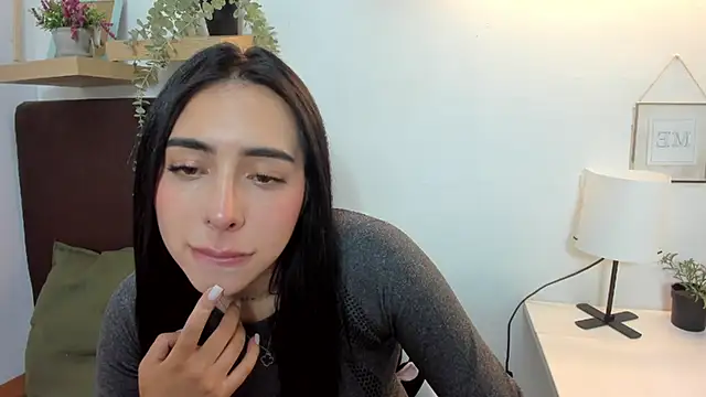 Snapshot of isabella_jade chatting on March 12, 2025, 7:14 pm isabella jade online show from March 12, 2025, 7:14 pm