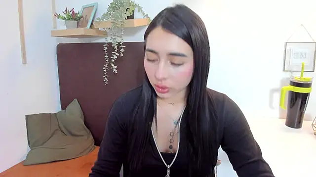 Snapshot of isabella_jade chatting on March 1, 2025, 5:38 pm isabella jade online show from March 1, 2025, 5:38 pm