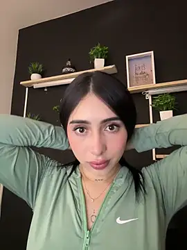 isabella jade online show from February 24, 2026, 9:26 pm