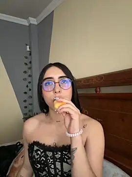 Snapshot of isabella_jade chatting on September 22, 2025, 1:17 pm isabella jade online show from September 22, 2025, 1:17 pm