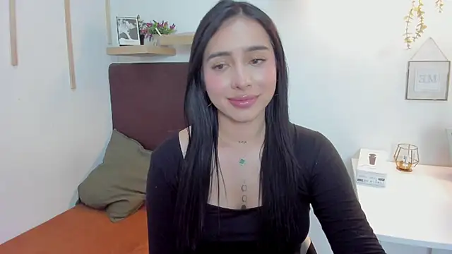 Snapshot of isabella_jade chatting on February 17, 2025, 10:16 pm isabella jade online show from February 17, 2025, 10:16 pm