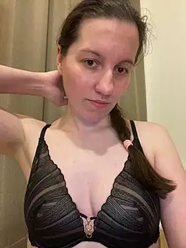 Nicole-Ray online show from March 22, 2026, 8:32 pm