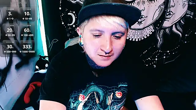 Marieblueeyes online show from May 30, 2026, 12:39 am