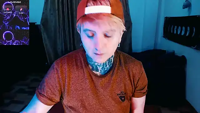 Marieblueeyes online show from November 13, 2025, 1:53 am