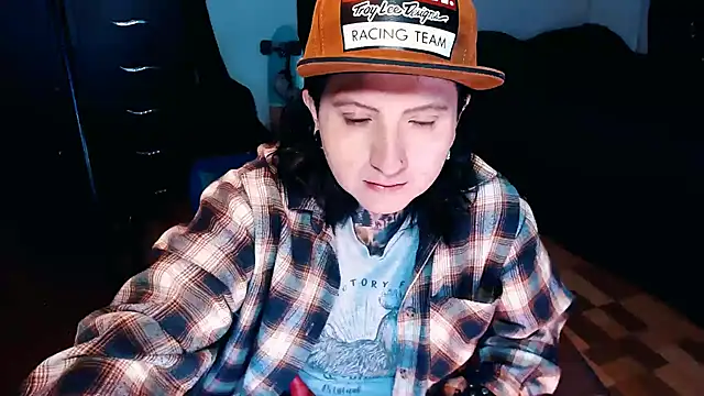 Marieblueeyes online show from October 16, 2025, 11:29 am