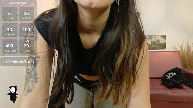 Snapshot of Perla_Campbell chatting on October 6, 2025, 7:03 pm Perla Campbell online show from October 6, 2025, 7:03 pm