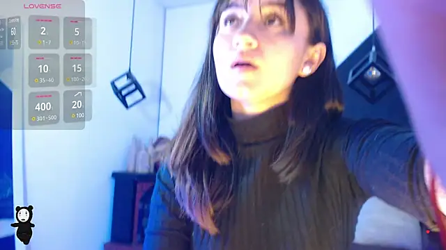 Snapshot of Perla_Campbell chatting on March 10, 2025, 7:29 pm Perla Campbell online show from March 10, 2025, 7:29 pm