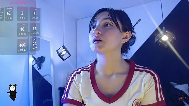 Snapshot of Perla_Campbell chatting on March 20, 2025, 10:29 pm Perla Campbell online show from March 20, 2025, 10:29 pm