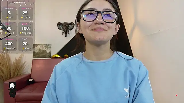 Snapshot of Perla_Campbell chatting on September 8, 2025, 7:02 pm Perla Campbell online show from September 8, 2025, 7:02 pm
