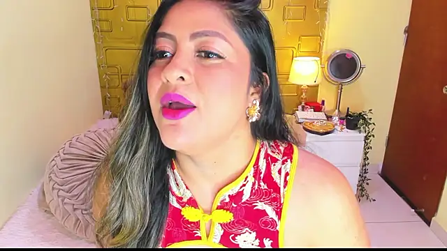 Snapshot of Julia_Haye chatting on March 15, 2026, 11:12 pm Julia Haye online show from March 15, 2026, 11:12 pm