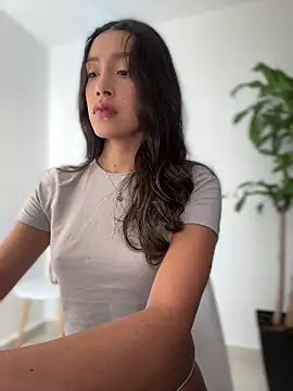 SelenaStone online show from January 6, 2026, 5:17 pm