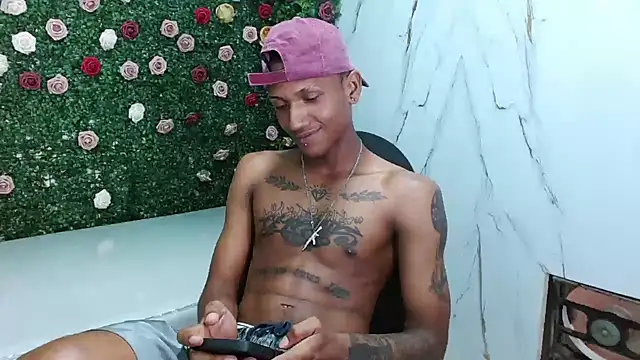 ManSant online show from November 21, 2025, 1:32 pm