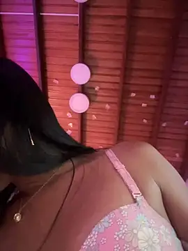 Ashly Miller online show from October 6, 2025, 7:58 pm