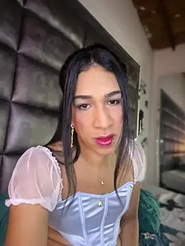 Ashly Miller online show from March 10, 2026, 7:51 pm