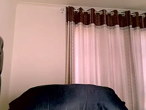 Snapshot of eroticbeauty37 chatting on March 11, 2026, 2:00 pm eroticbeauty37 online show from March 11, 2026, 2:00 pm
