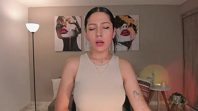 LilaWest online show from March 17, 2026, 2:31 pm