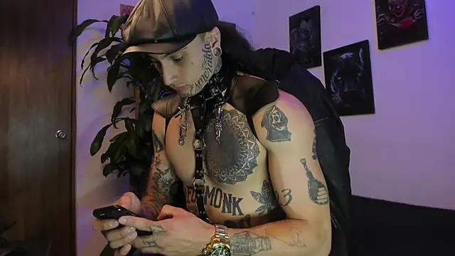 Snapshot of Ryuk_it chatting on September 26, 2025, 1:29 pm Ryuk it online show from September 26, 2025, 1:29 pm