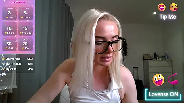 Snapshot of chelseablonde chatting on January 31, 2025, 12:39 am chelseablonde online show from January 31, 2025, 12:39 am