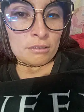 Alexandrasaenz online show from May 31, 2026, 5:24 am