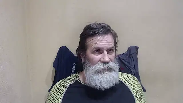 Snapshot of AlexNudo chatting on January 18, 2026, 4:32 pm AlexNudo online show from January 18, 2026, 4:32 pm