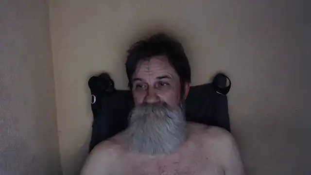 Snapshot of AlexNudo chatting on June 22, 2026, 6:27 pm AlexNudo online show from June 22, 2026, 6:27 pm