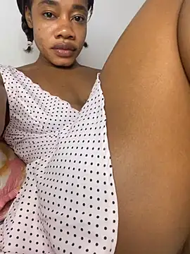  yisela  online show from June 25, 2026, 12:08 am