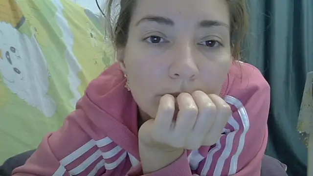 Ashleyspice online show from October 19, 2025, 11:46 am