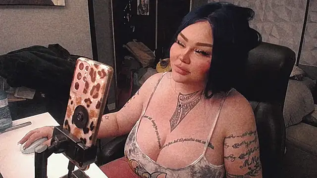 Snapshot of sheylagoddess11 chatting on October 20, 2025, 7:20 am sheylagoddess11 online show from October 20, 2025, 7:20 am