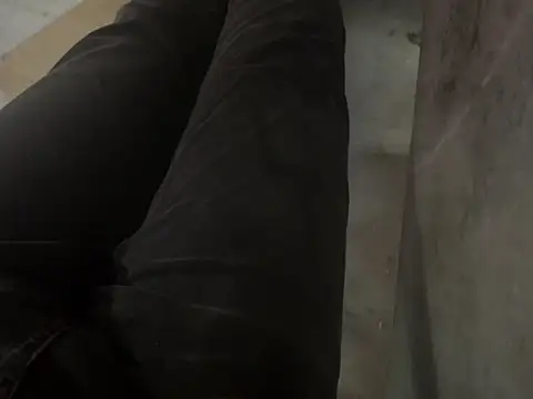 Snapshot of zeus_3241 chatting on February 1, 2026, 8:40 pm zeus 3241 online show from February 1, 2026, 8:40 pm