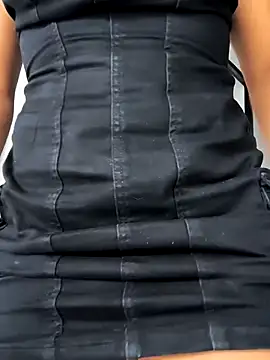 Snapshot of lady-rosse chatting on February 21, 2025, 8:16 pm lady-rosse online show from February 21, 2025, 8:16 pm