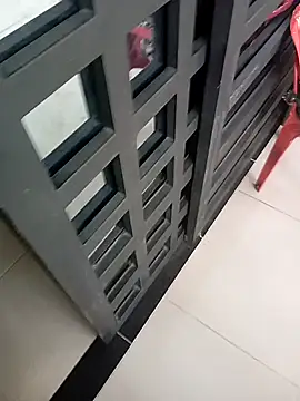 Snapshot of lady-rosse chatting on February 24, 2025, 12:59 pm lady-rosse online show from February 24, 2025, 12:59 pm