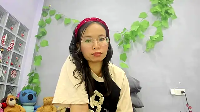 loveley jenny online show from July 4, 2026, 3:13 am