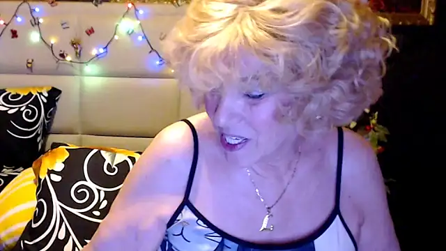 HappyWomanOn online show from April 14, 2026, 7:35 am