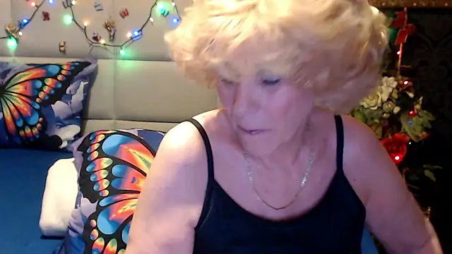 HappyWomanOn online show from May 5, 2026, 9:23 am