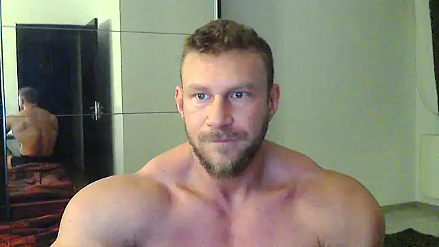 Snapshot of muscularkevin chatting on December 4, 2024, 4:59 am muscularkevin online show from December 4, 2024, 4:59 am