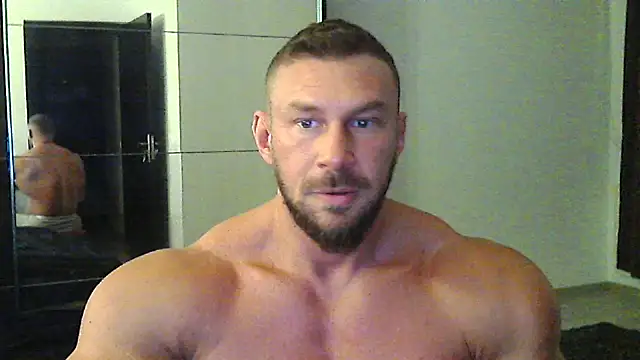 Snapshot of muscularkevin chatting on September 17, 2025, 3:30 am muscularkevin online show from September 17, 2025, 3:30 am
