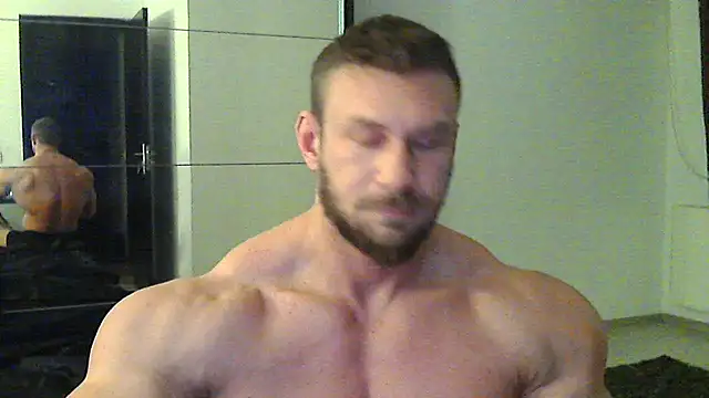 Snapshot of muscularkevin chatting on March 8, 2025, 4:45 am muscularkevin online show from March 8, 2025, 4:45 am