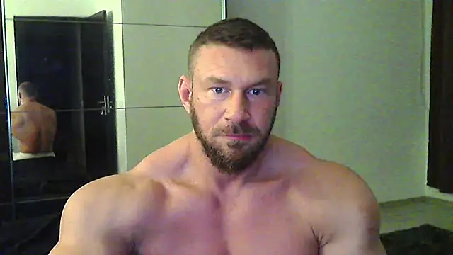 Snapshot of muscularkevin chatting on January 10, 2026, 4:52 am muscularkevin online show from January 10, 2026, 4:52 am