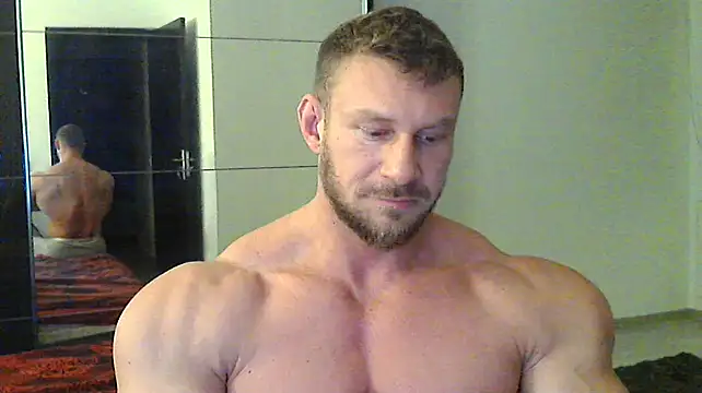 Snapshot of muscularkevin chatting on December 21, 2024, 4:41 am muscularkevin online show from December 21, 2024, 4:41 am