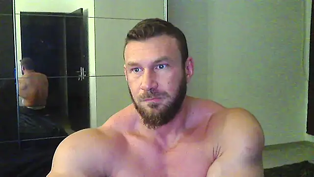 Snapshot of muscularkevin chatting on January 7, 2026, 4:50 am muscularkevin online show from January 7, 2026, 4:50 am